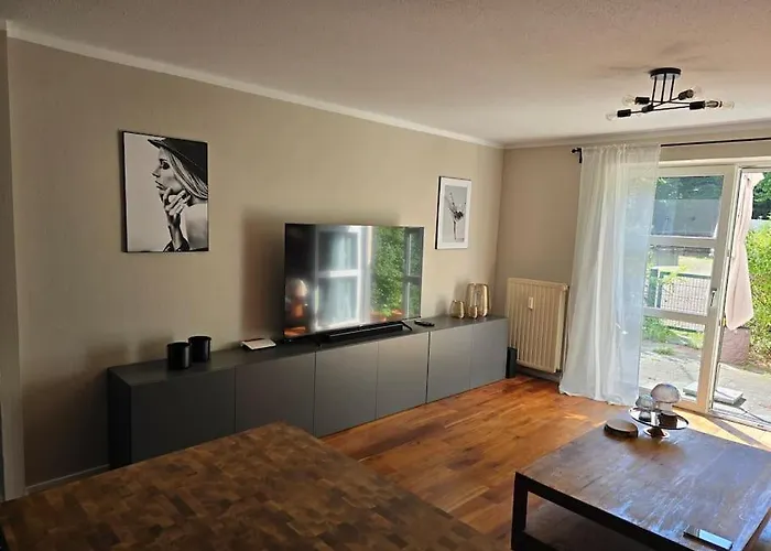 Stilvolles 2 Zi Mit 65qm Und Terrasse Cologne