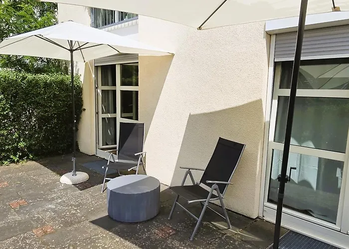 Stilvolles 2 Zi Mit 65qm Und Terrasse Cologne
