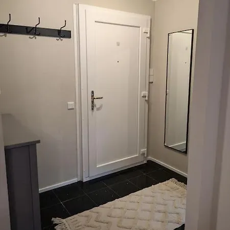 Stilvolles 2 Zi Mit 65qm Und Terrasse Apartament *