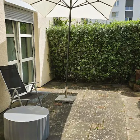 Apartmán Stilvolles 2 Zi Mit 65qm Und Terrasse Kolín nad Rýnem